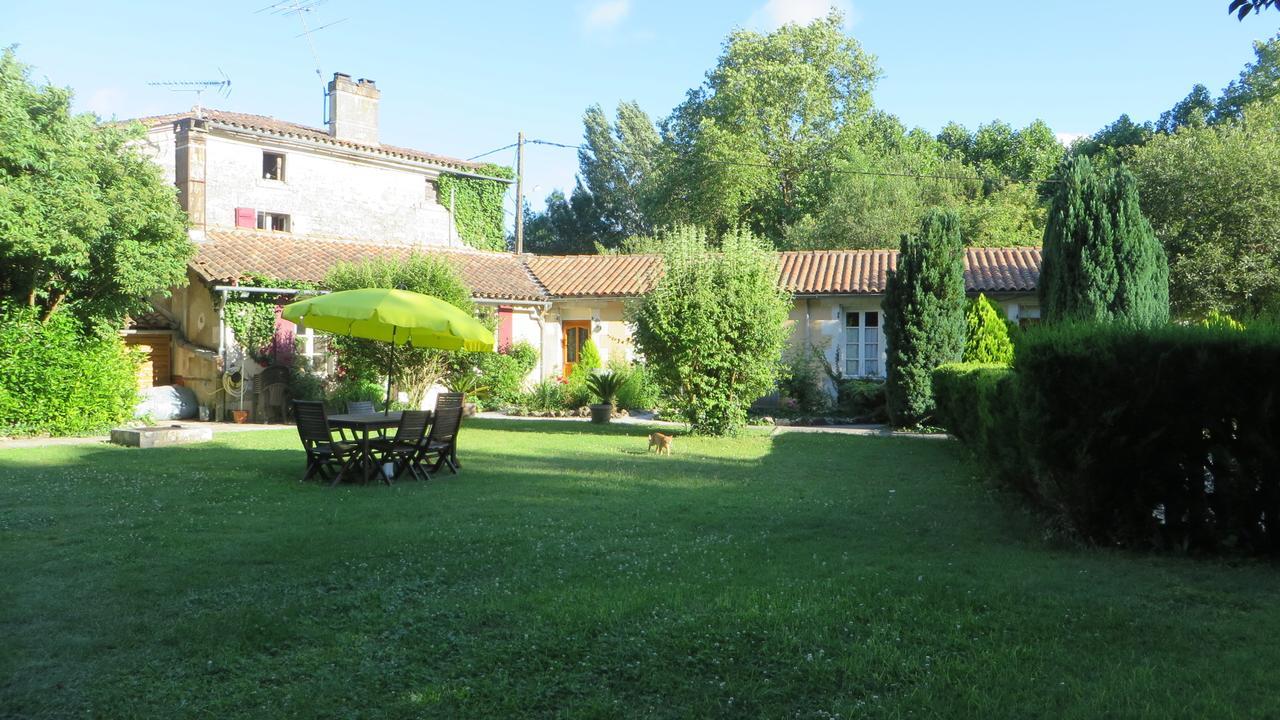 La Tonnellerie Bed & Breakfast Chateauneuf-sur-Charente Exterior photo